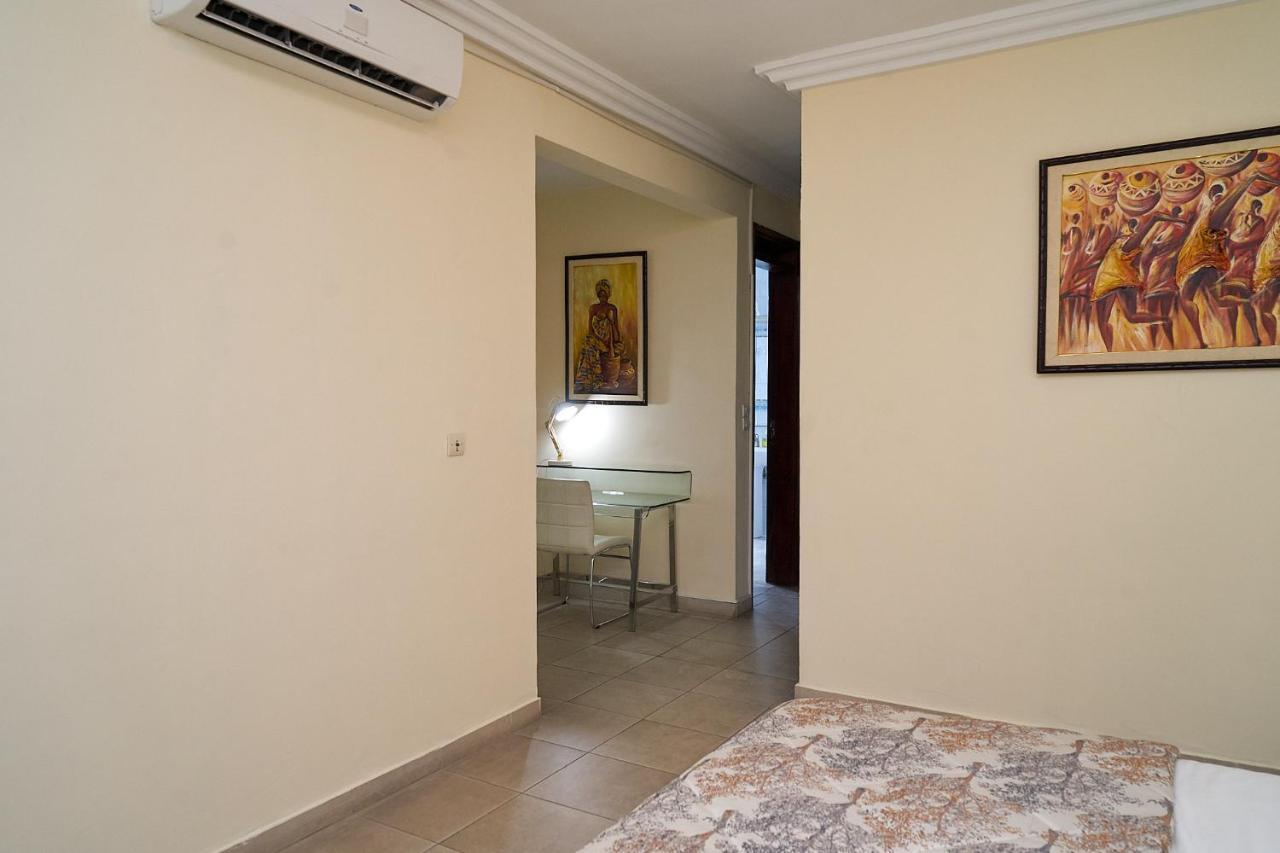 Seddo Guest House Абиджан Екстериор снимка