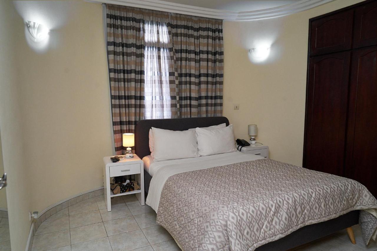 Seddo Guest House Абиджан Екстериор снимка